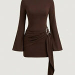 Kahverengi Kadın Dik Yaka Toka Detaylı Kuşaklı Toparlayıcı Kalıp Trend Tasarım Mini Elbise